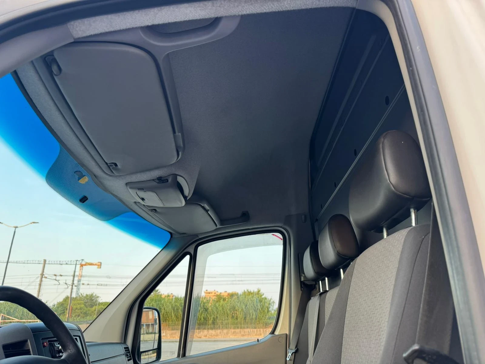 VW Crafter 2.0TDI 143.. | Mobile.bg   16