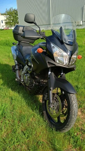 ������ Suzuki V-strom