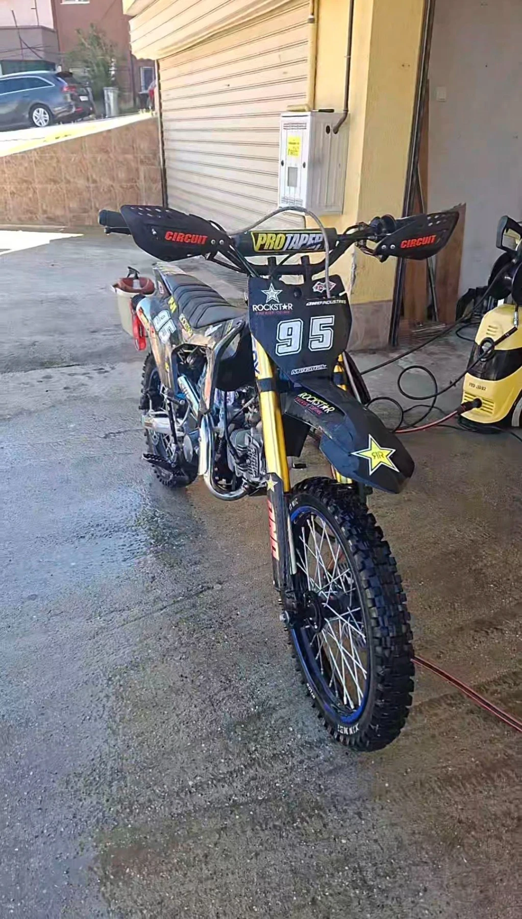 Telstar Dirt Bike