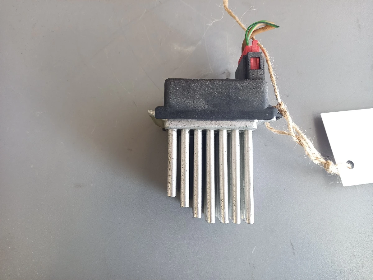 ������� ����� ���� �6 2.5��� | Mobile.bg � ����������� 1