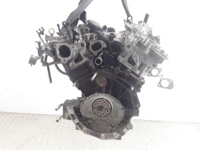 Двигател за Infinity Nissan Renault - 3.0dci V9X, снимка 2 - Части - 41398394