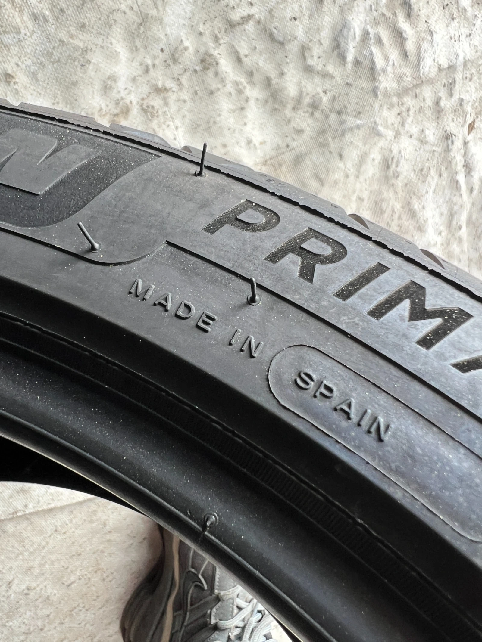  255/40R18 | Mobile.bg   11