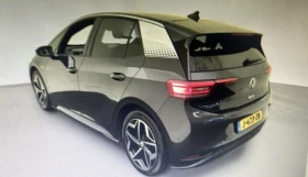 VW ID.3 1ST* Plus* 90%SoH* Камера* Алкантра* Matrix, снимка 9