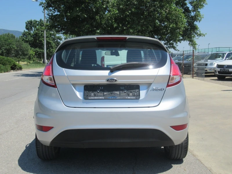 Ford Fiesta 1.4i Bi-fuel * Перфектен* , снимка 4 - Автомобили и джипове - 46277247