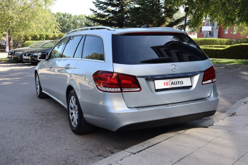 Mercedes-Benz E 200 Navi/Automat/Leather/подгрев, снимка 6 - Автомобили и джипове - 47196492