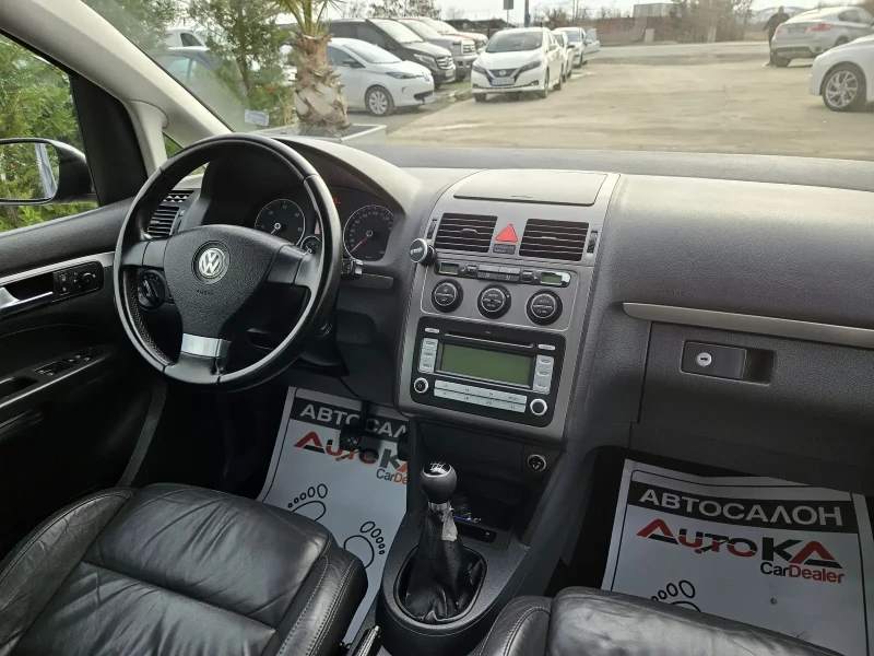 VW Touran 2.0TDI-170кс= 6СК= FACE= ПОДГРЕВ= АВТОПИЛОТ , снимка 13 - Автомобили и джипове - 48240928