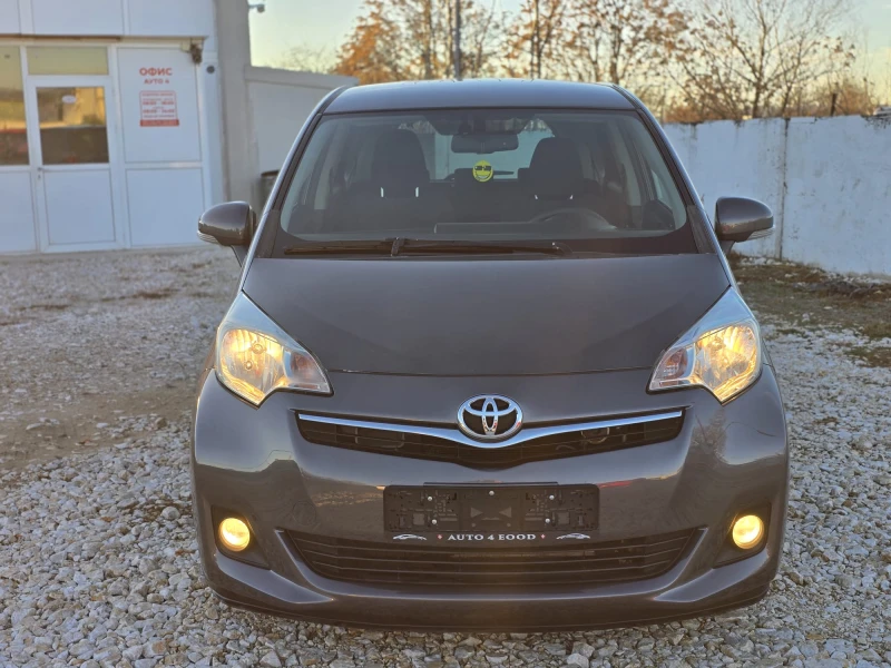 Toyota Verso S 1.33i * NAVI* КАМЕРА* SWISS* FULL* , снимка 2 - Автомобили и джипове - 48383851