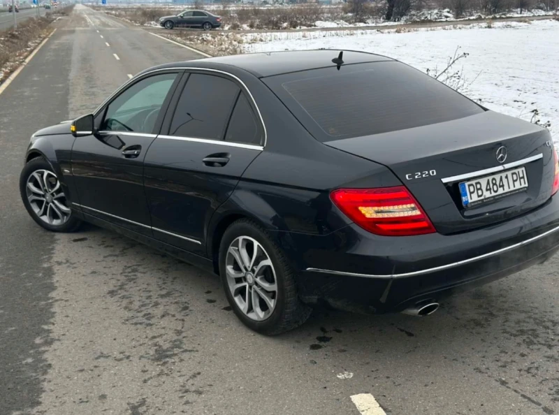 Mercedes-Benz C 220 AVANTGARDE, снимка 6 - Автомобили и джипове - 48681294