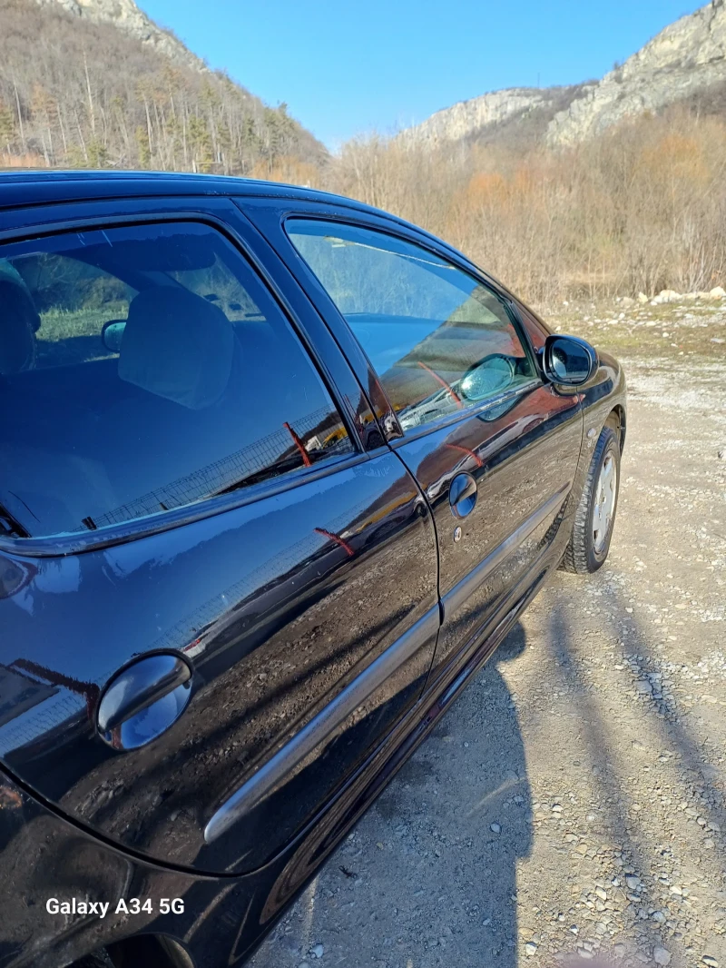 Peugeot 206, снимка 3 - Автомобили и джипове - 48739777