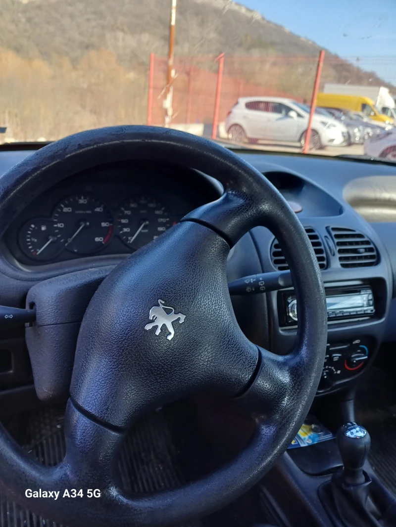 Peugeot 206, снимка 5 - Автомобили и джипове - 48739777