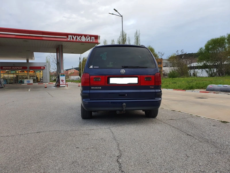 VW Sharan Family, снимка 9 - Автомобили и джипове - 52023291