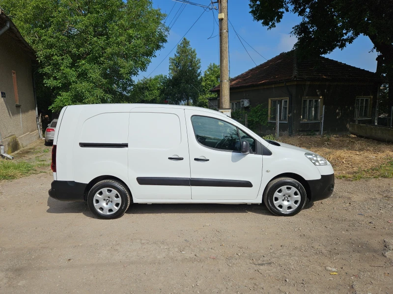 Peugeot Partner 1.6 HDI КЛИМАТИК, снимка 3 - Автомобили и джипове - 50560166