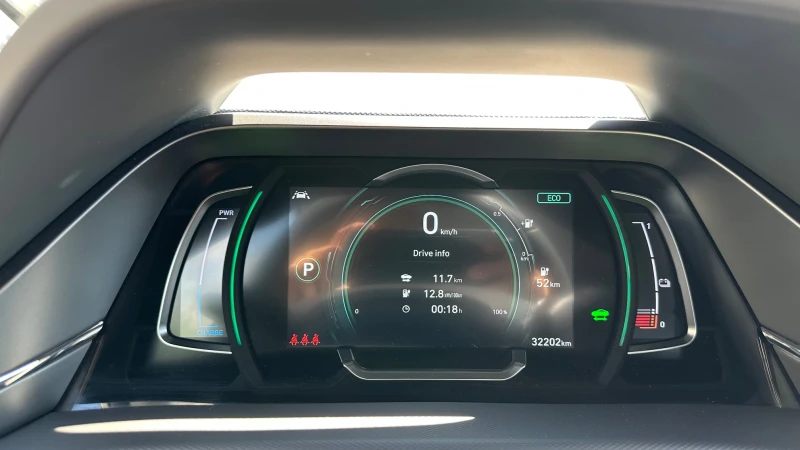 Hyundai Ioniq FACELIFT / В гаранция, снимка 10 - Автомобили и джипове - 52033210