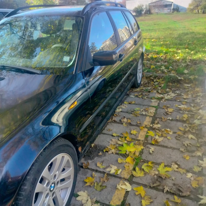 BMW 320 320, снимка 2 - Автомобили и джипове - 52355082