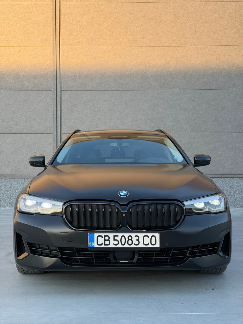 BMW 530 D Face LuxuryLine HUD 360 Distronic Pano САТЕН, снимка 9 - Автомобили и джипове - 52941071