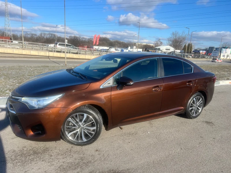 Toyota Avensis 2.0D 6MT ELEGANCE DAKOTA BROWN, снимка 6 - Автомобили и джипове - 53078346