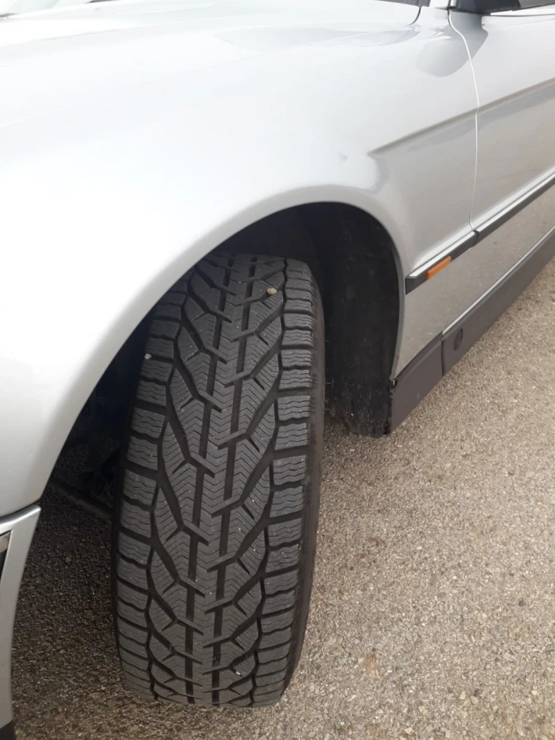 BMW 725, снимка 4 - Автомобили и джипове - 53117996