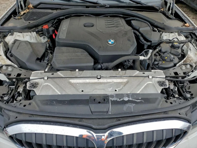 BMW 330 XI, снимка 11 - Автомобили и джипове - 53149882