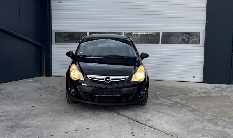 Opel Corsa, снимка 2 - Автомобили и джипове - 53470954