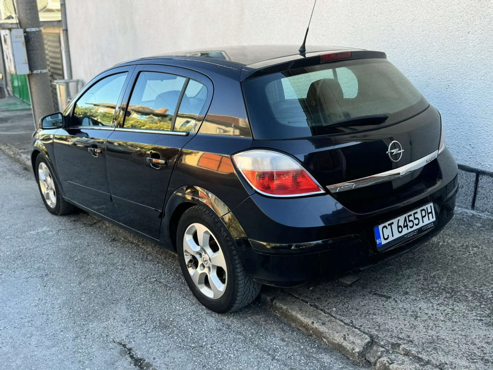 Opel Astra 1.9 - изображение 2