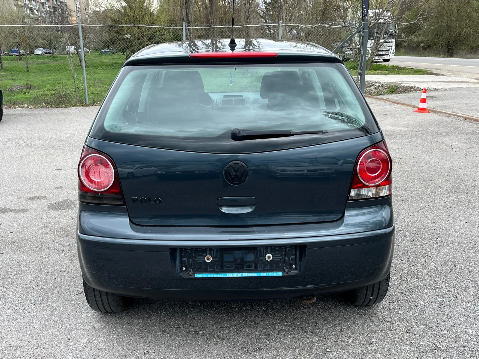 VW Polo 1.2i ОБСЛУЖЕНА  - изображение 4