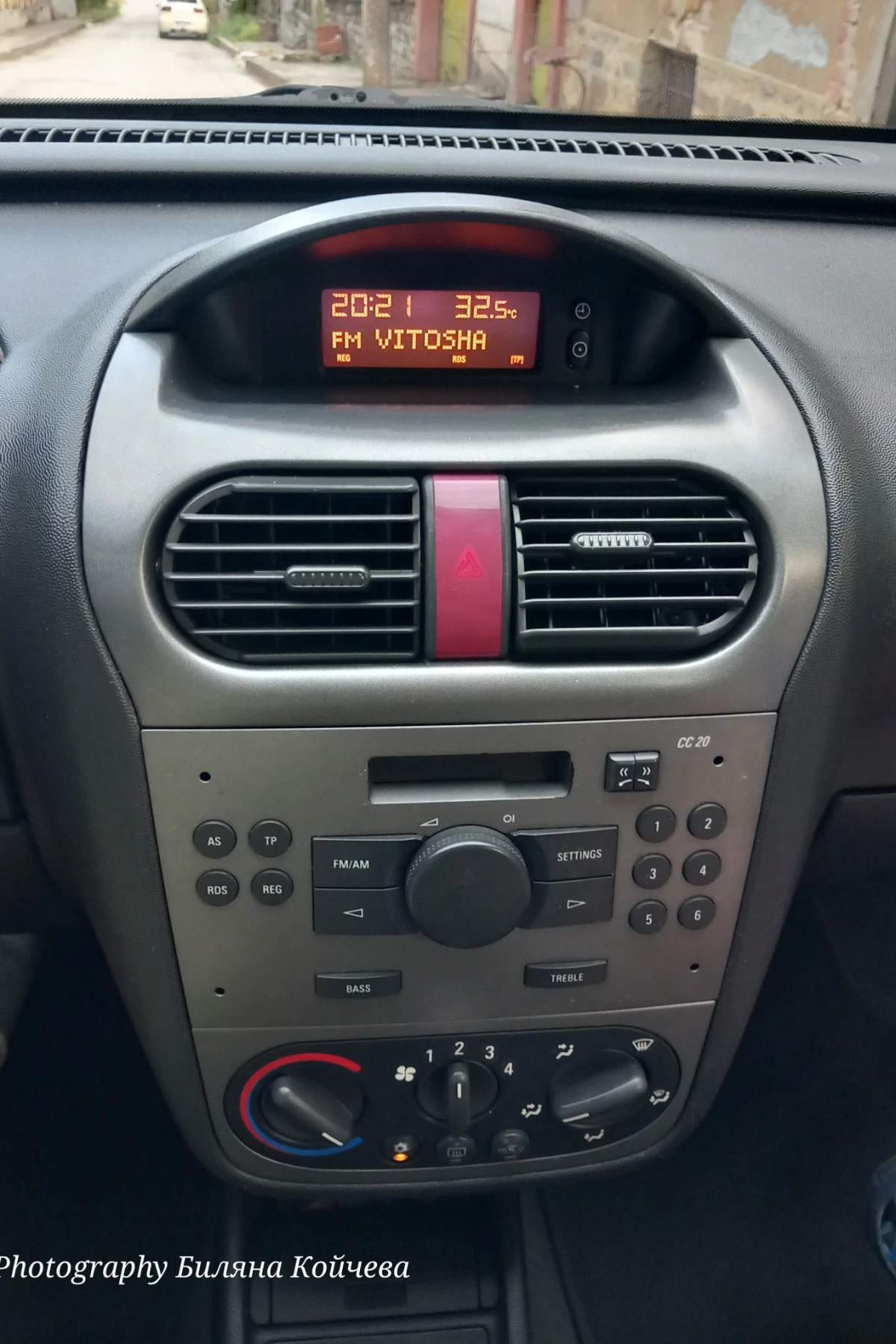 Opel Corsa  - изображение 6
