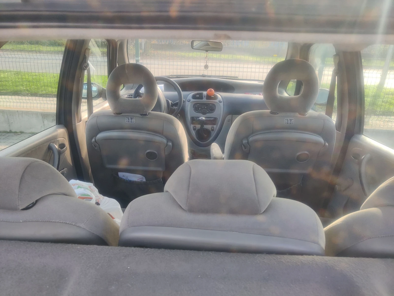 Citroen Xsara picasso Има - изображение 10