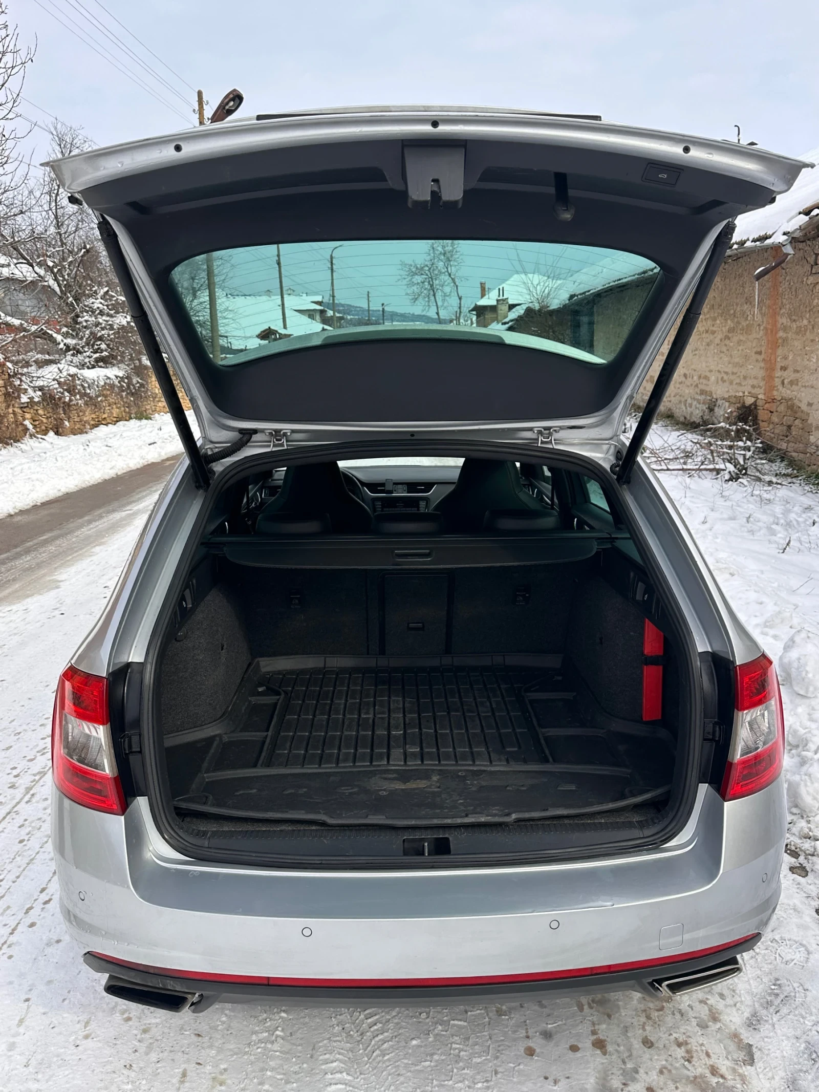 Skoda Octavia VRS | Mobile.bg � ����������� 11