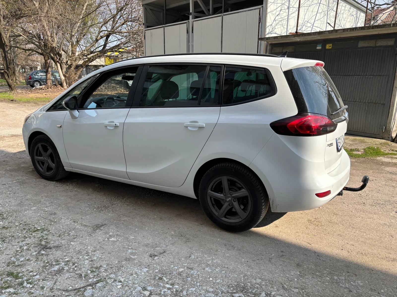 Opel Zafira Tourer Ti 140к.с. Евро5, снимка 4 - Автомобили и джипове - 53736373