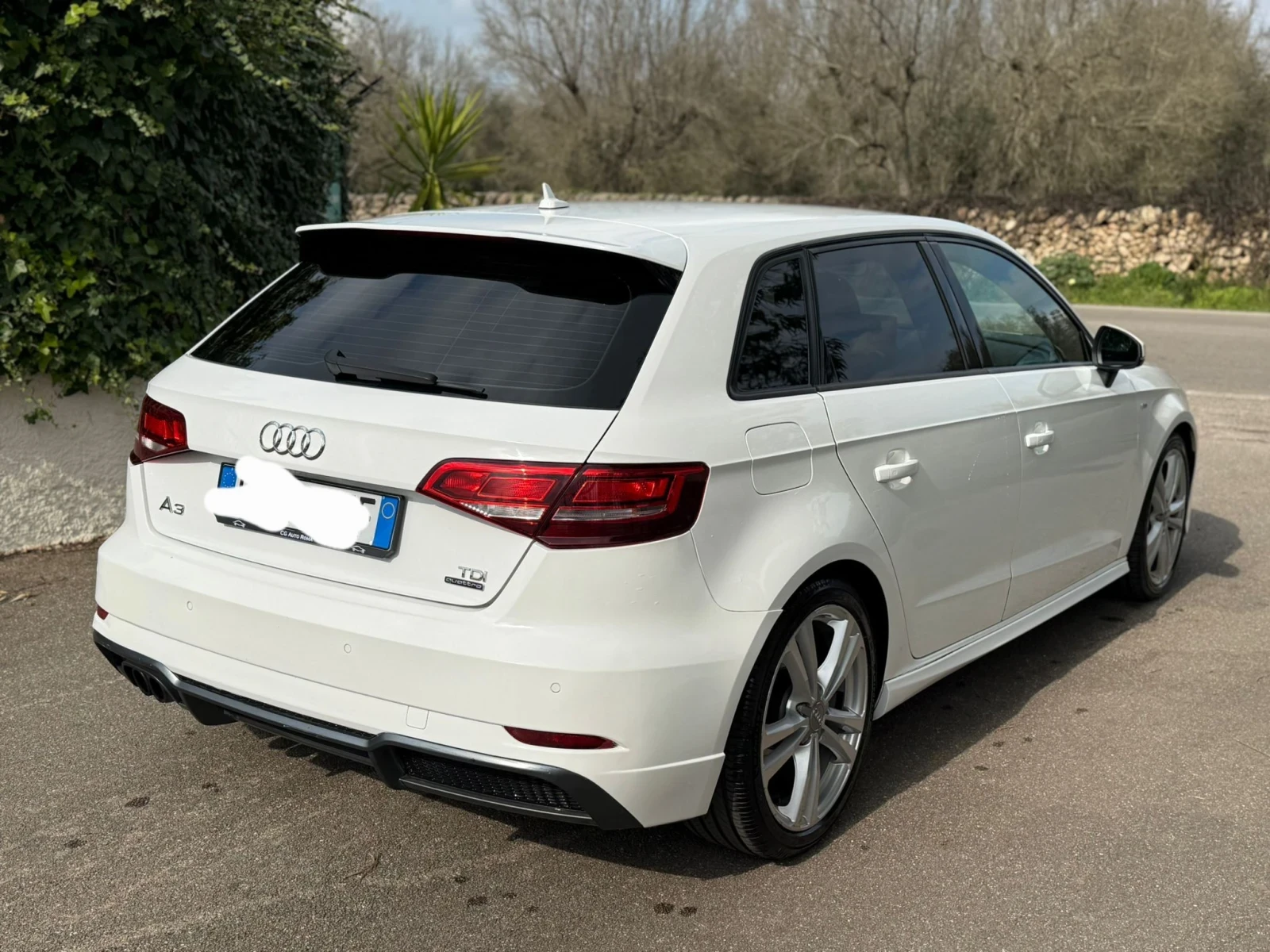 Audi A3 2.0TDI, снимка 4 - Автомобили и джипове - 53819158