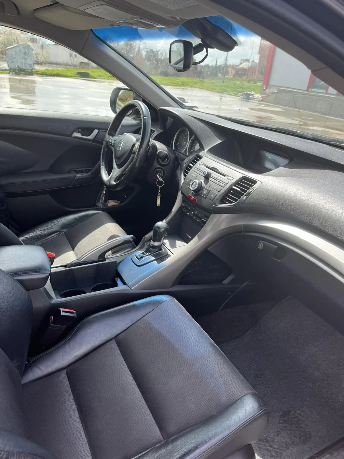 Honda Accord  2, 4 бензин/газ , снимка 7 - Автомобили и джипове - 54010174