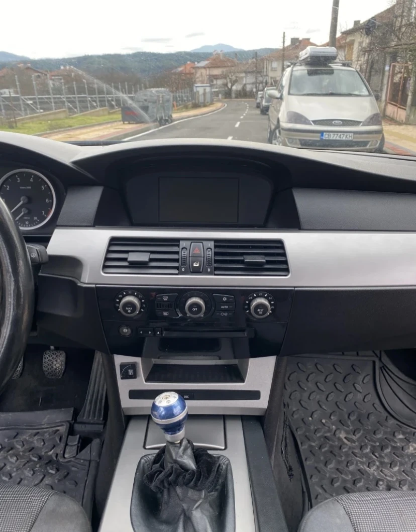 BMW 525, снимка 12 - Автомобили и джипове - 54031118