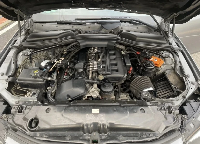 BMW 525, снимка 15 - Автомобили и джипове - 54031118