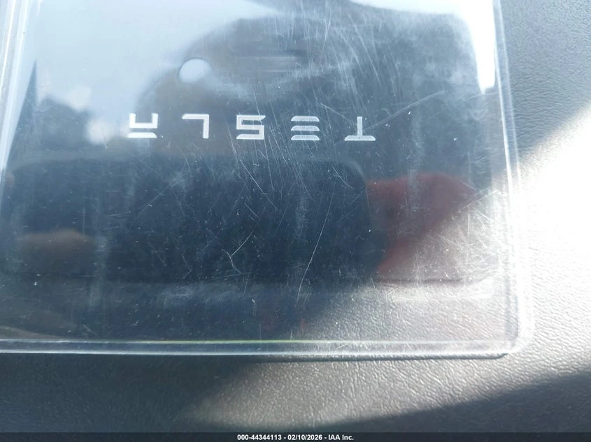 Tesla Model Y Performance Dual Motor All-Wheel Drive, снимка 11 - Автомобили и джипове - 54435740