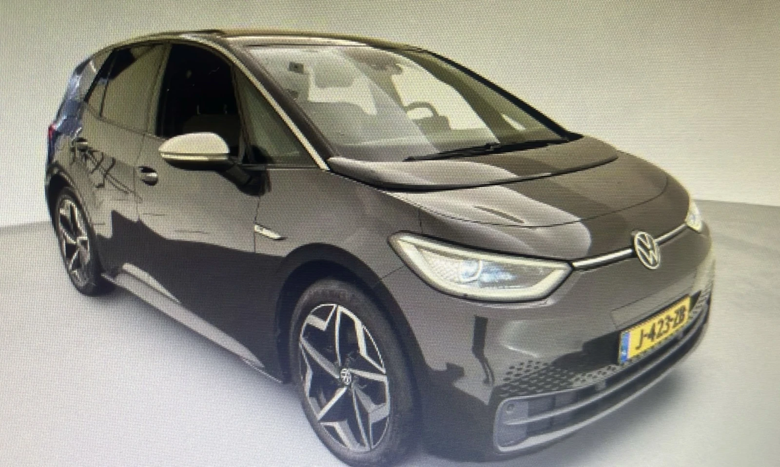 VW ID.3 1ST* Plus* 90%SoH* Камера* Алкантра* Matrix, снимка 7 - Автомобили и джипове - 54575324