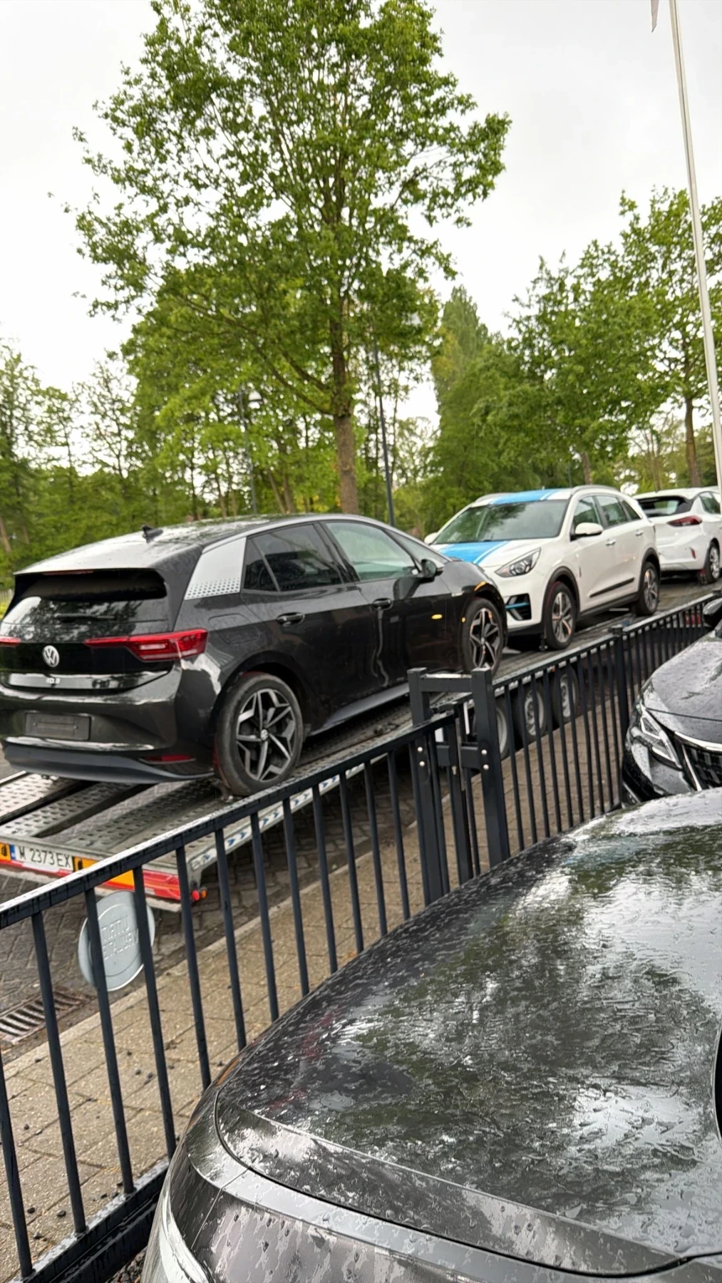 VW ID.3 1ST* Plus* 90%SoH* Камера* Алкантра* Matrix, снимка 5 - Автомобили и джипове - 54575324