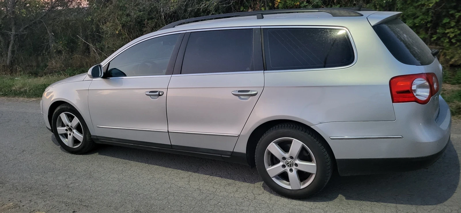 VW Passat, снимка 7 - Автомобили и джипове - 55806870