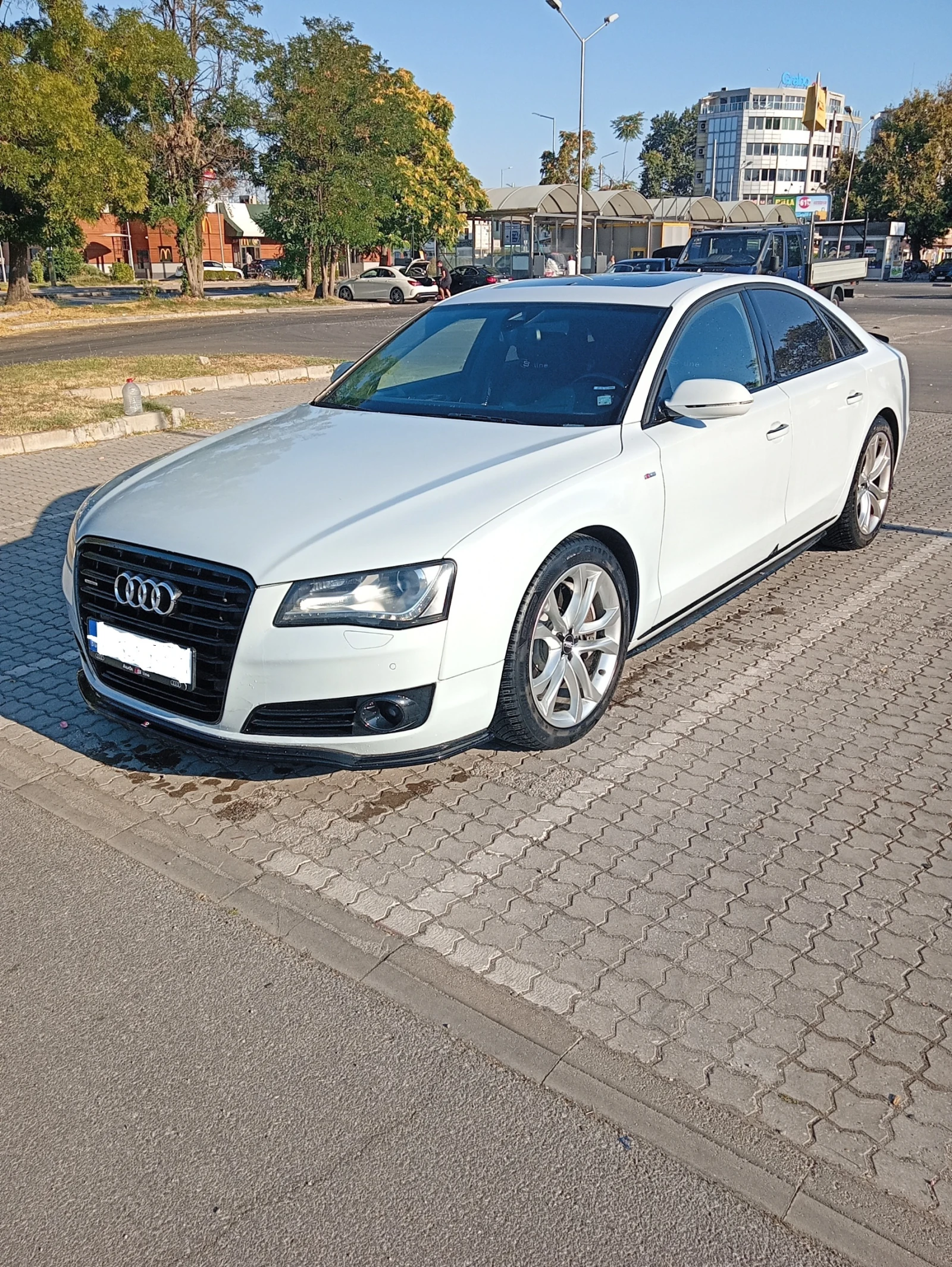 Audi A8 4.2 TDI, снимка 2 - Автомобили и джипове - 55816508