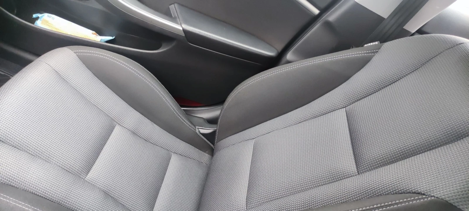 Hyundai I30 1.6дизел 110 к.с фейслифт , снимка 12 - Автомобили и джипове - 55849109