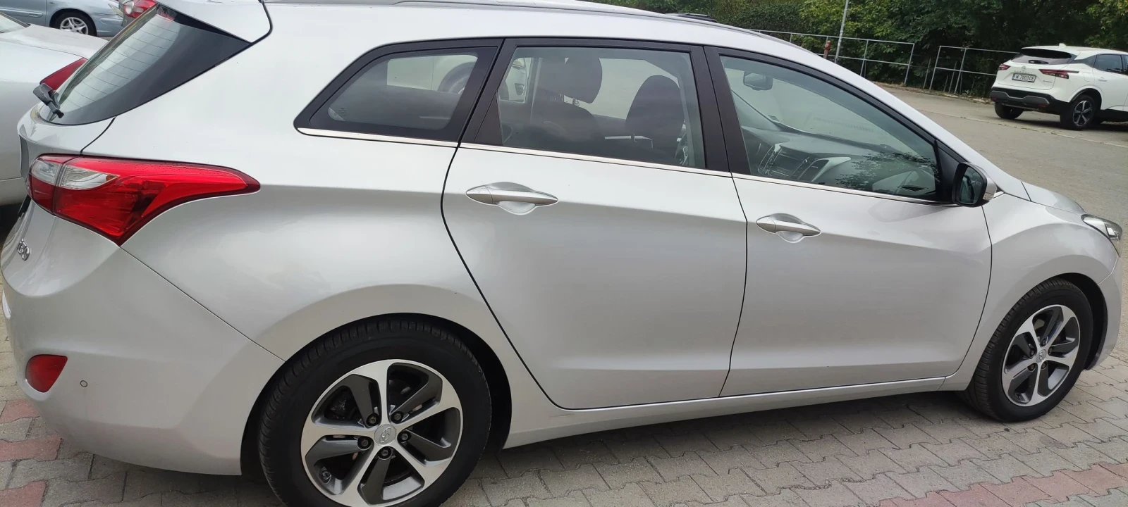 Hyundai I30 1.6дизел 110 к.с фейслифт , снимка 3 - Автомобили и джипове - 55849109