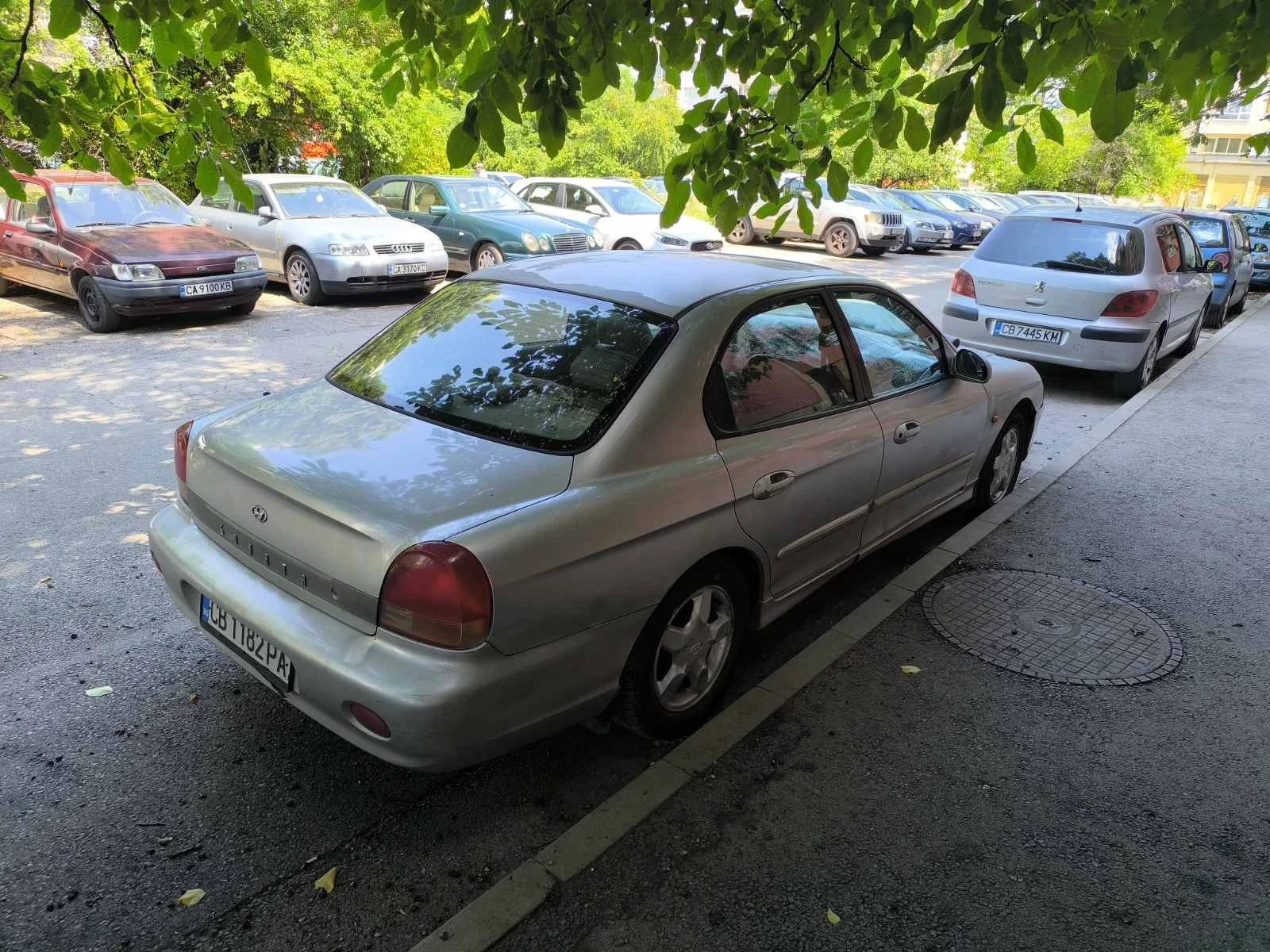 Hyundai Sonata 2.5 Газ Автомат, снимка 3 - Автомобили и джипове - 55953837