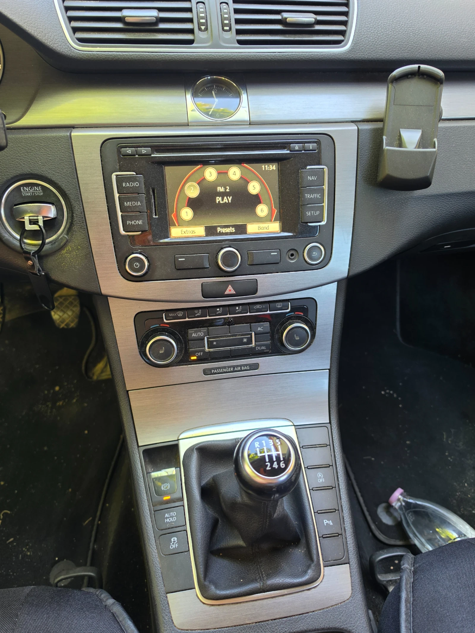 VW Passat 2.0 Tdi B7, снимка 12 - Автомобили и джипове - 55966931