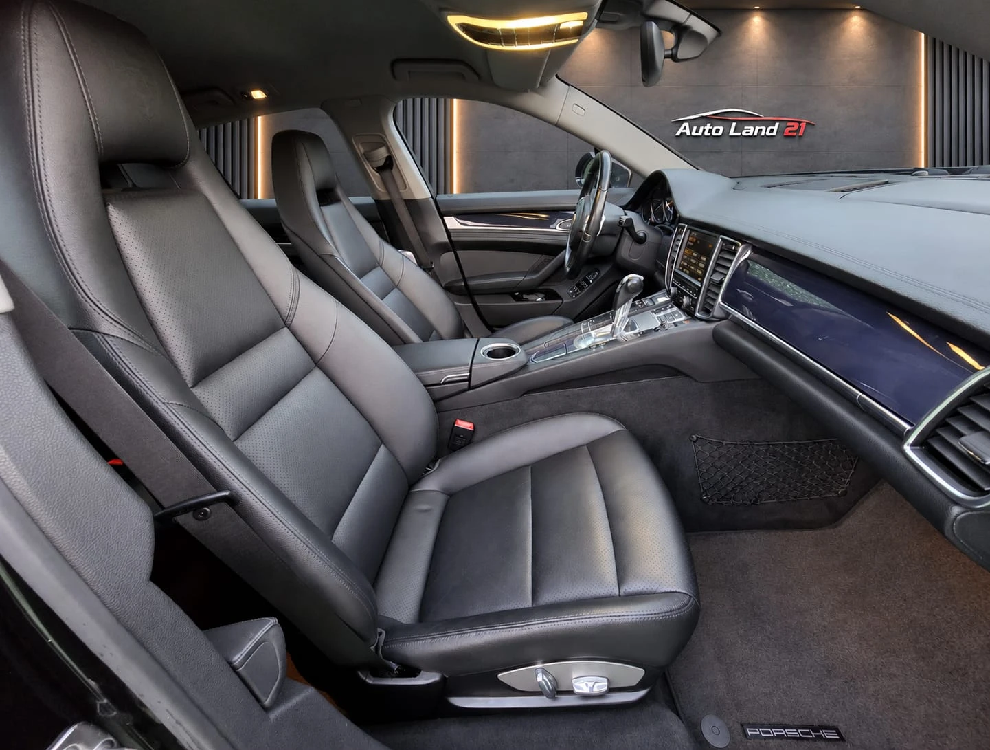 Porsche Panamera 3.0d* 250кс* 8скорости* 99000км* Евро 5B, снимка 11 - Автомобили и джипове - 56274549