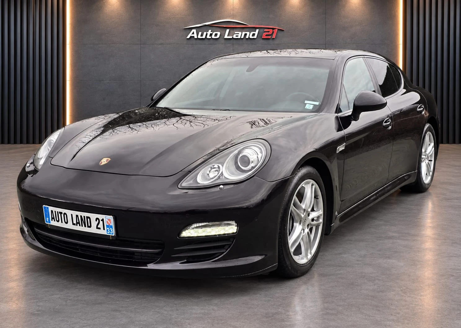 Porsche Panamera 3.0d* 250кс* 8скорости* 99000км* Евро 5B
