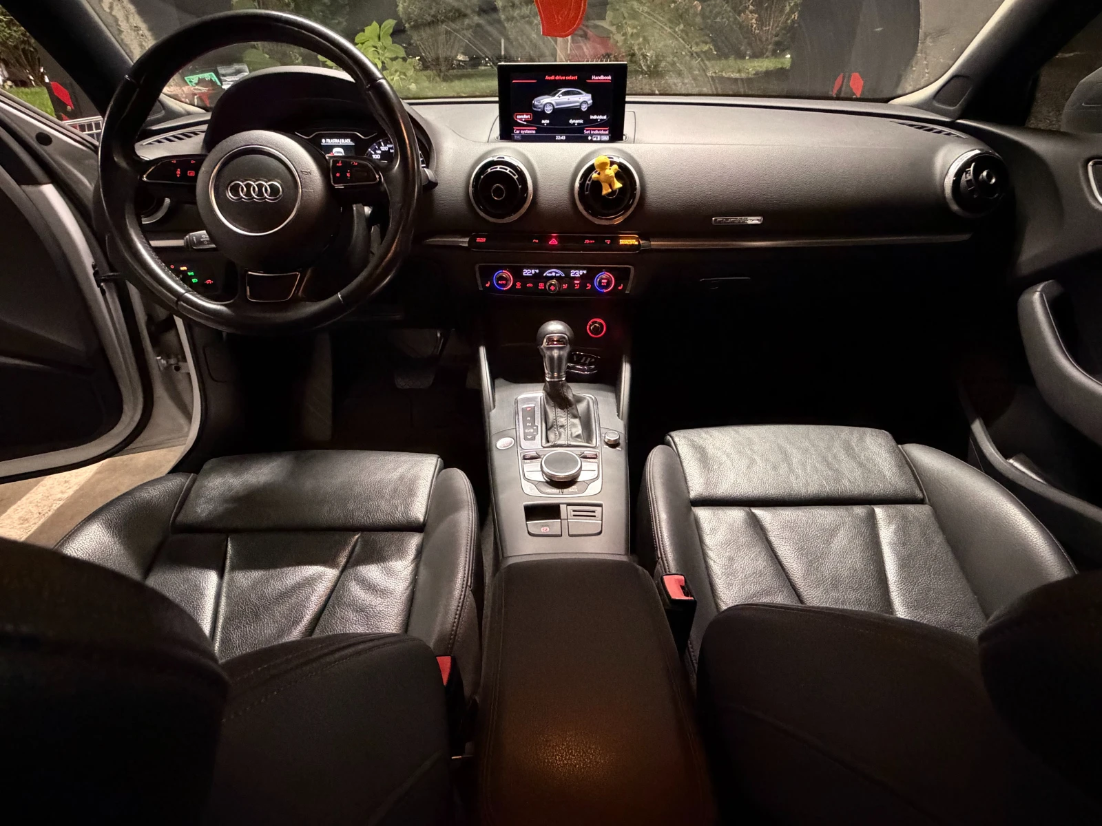 Audi A3 Quattro S line Premium Plus Package 220 к.с., снимка 4 - Автомобили и джипове - 56681829