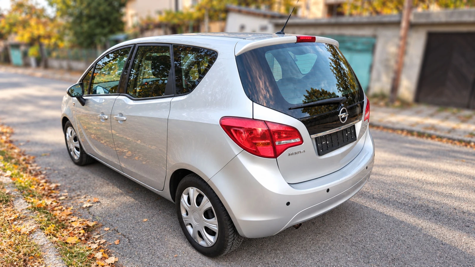 Opel Meriva 1.4 Turbo, снимка 4 - Автомобили и джипове - 56646306