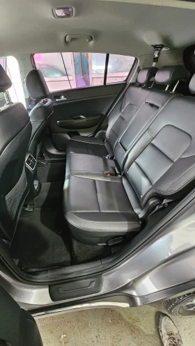 Kia Sportage NOBLESSE Изпълнение, 104000км пробег, снимка 14