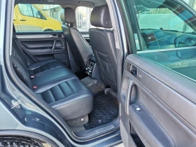 VW Touareg 4.2 310 коня ГАЗ, НАВИ, ВЪЗДУХ, снимка 16