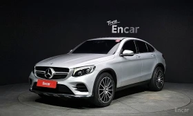  Mercedes-Benz GLC 30...