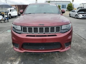 Jeep Grand cherokee TRACKHAWK* 6.2 SRT* CARFAX* АВТОЛИЗИНГ - 63900 лв. / 32671.55 € - 74091182 5